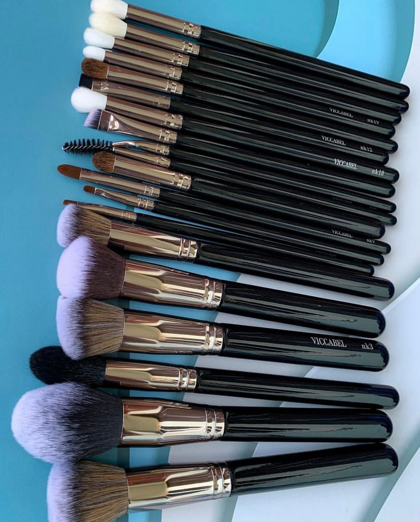 Viccabel 21piece Deluxe Pro Brush Set