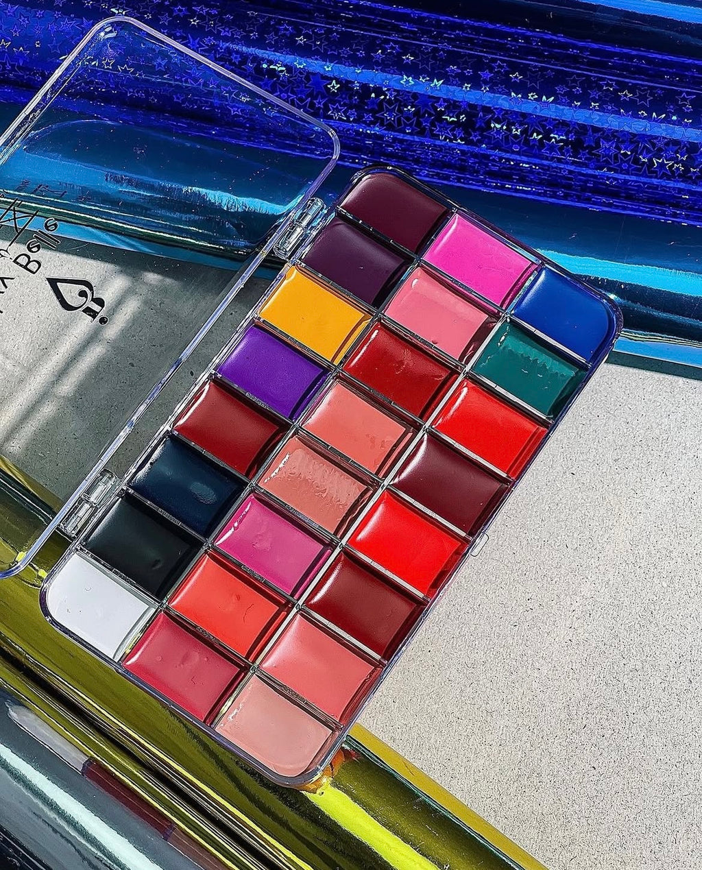 Flawless Ivy Belle x Tonia Lip Palette