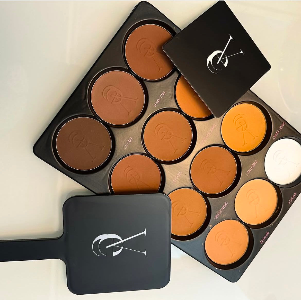 Vee Beauty 12in1 Powder Palette