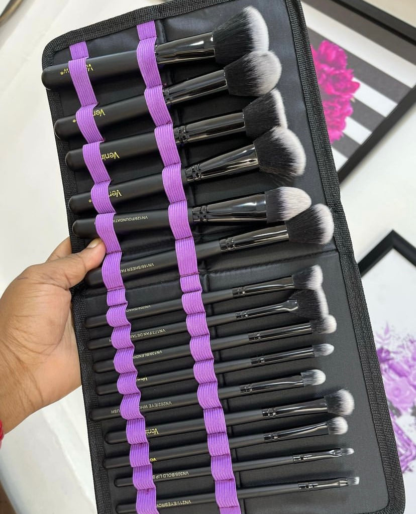 Veninow/Kaizm 15 piece Brush Set