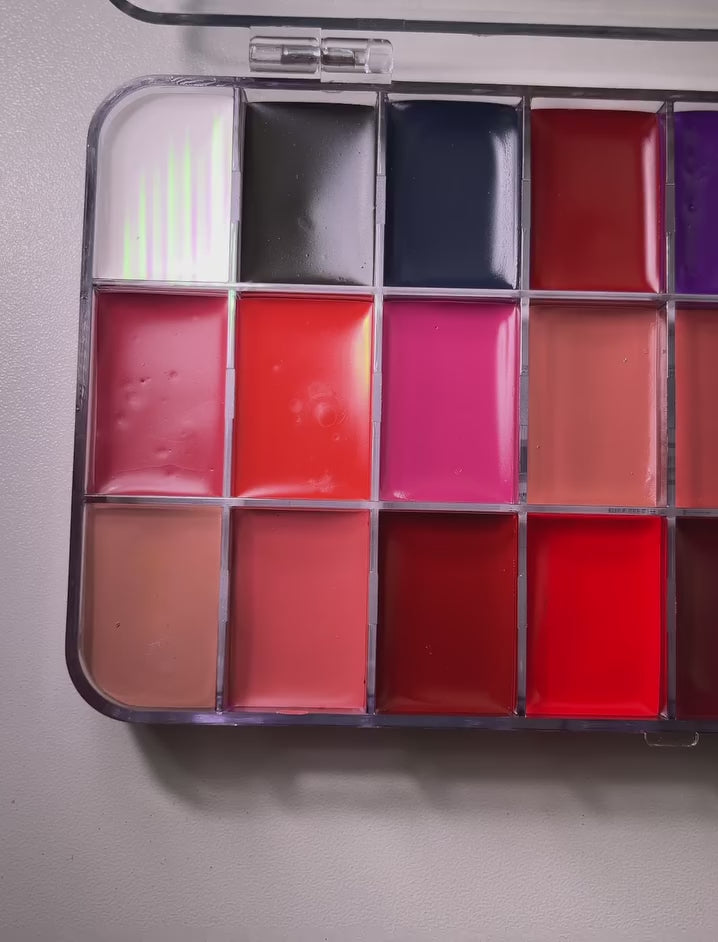 Flawless Ivy Belle x Tonia Lip Palette