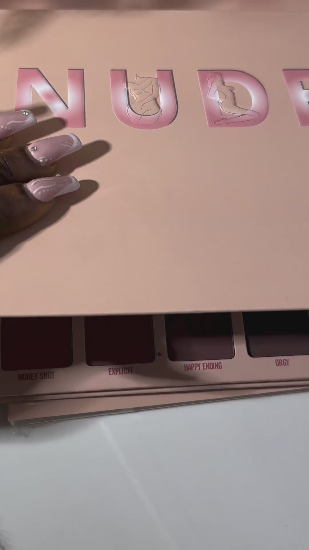 Vee Beauty Memory Lane Nude Eyeshadow Palette