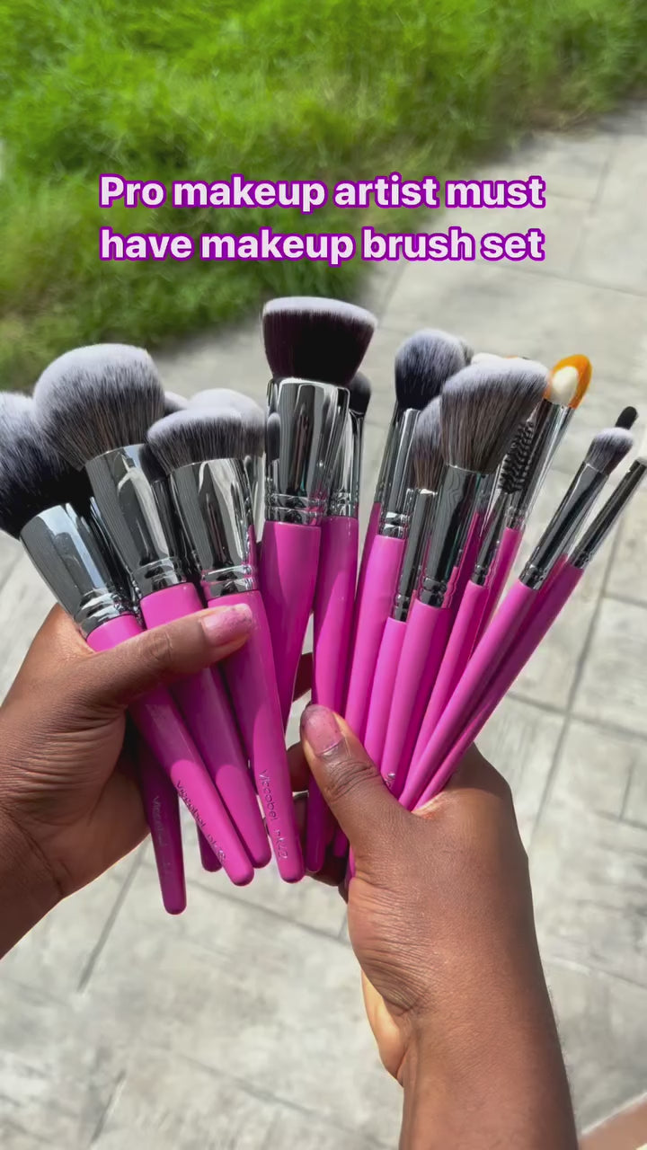 Viccabel 25 piece Luxe Pro Artist Collection
