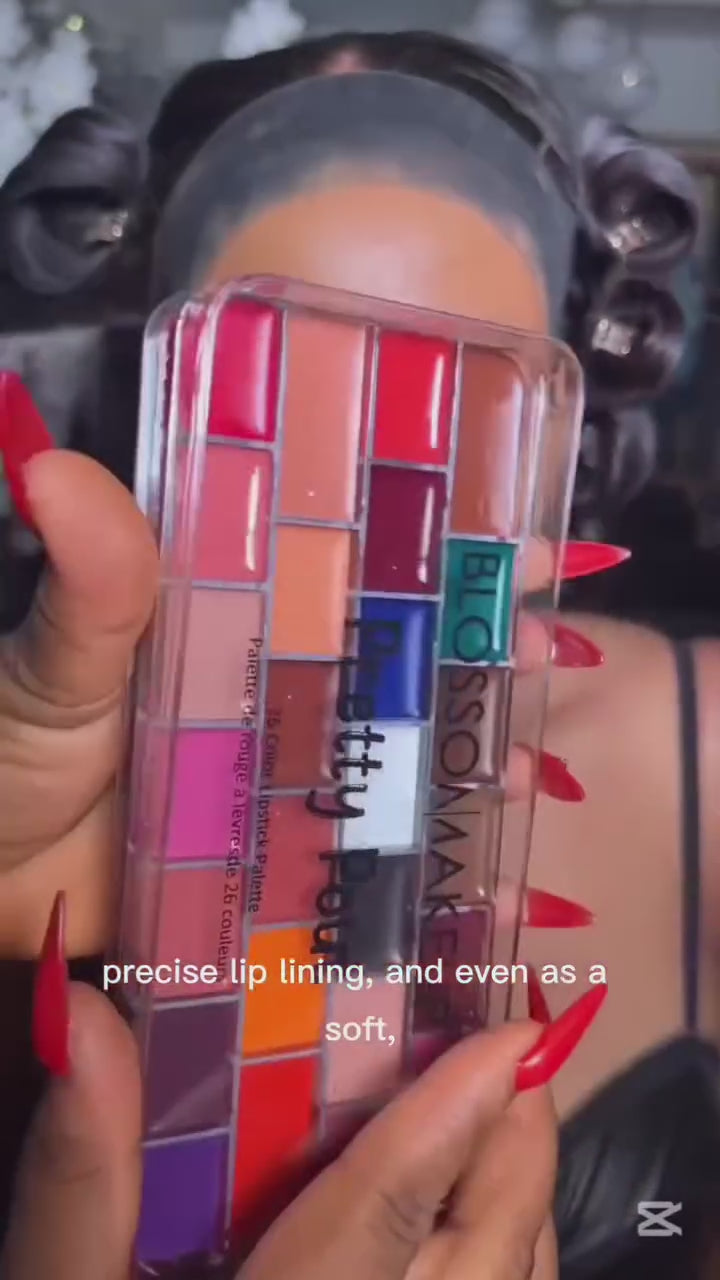 Blossom Pretty Pout Lip Palette